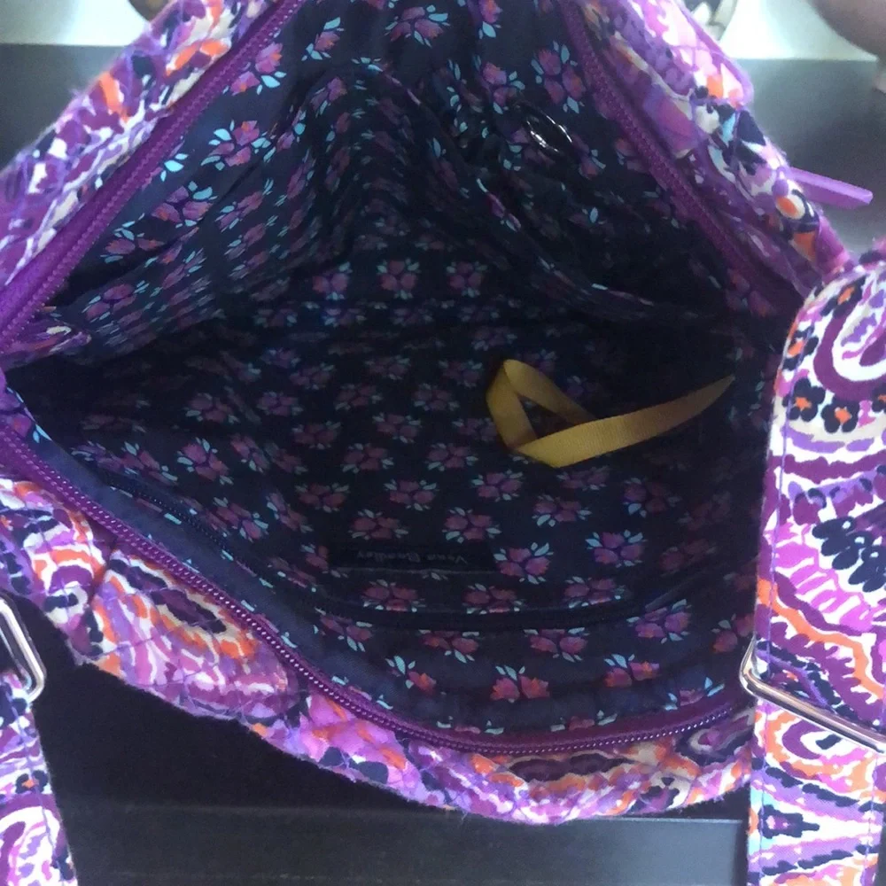 VERA BRADLEY Crossbody Hipster Purple/ Orange Paisley Bag/ Purse - Picture 12 of 13
